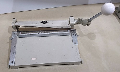 Schneidemaschine fabr agfa - schneidemaschine, fabr.